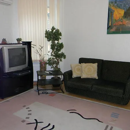 Apartment On Deribasovskaya 18